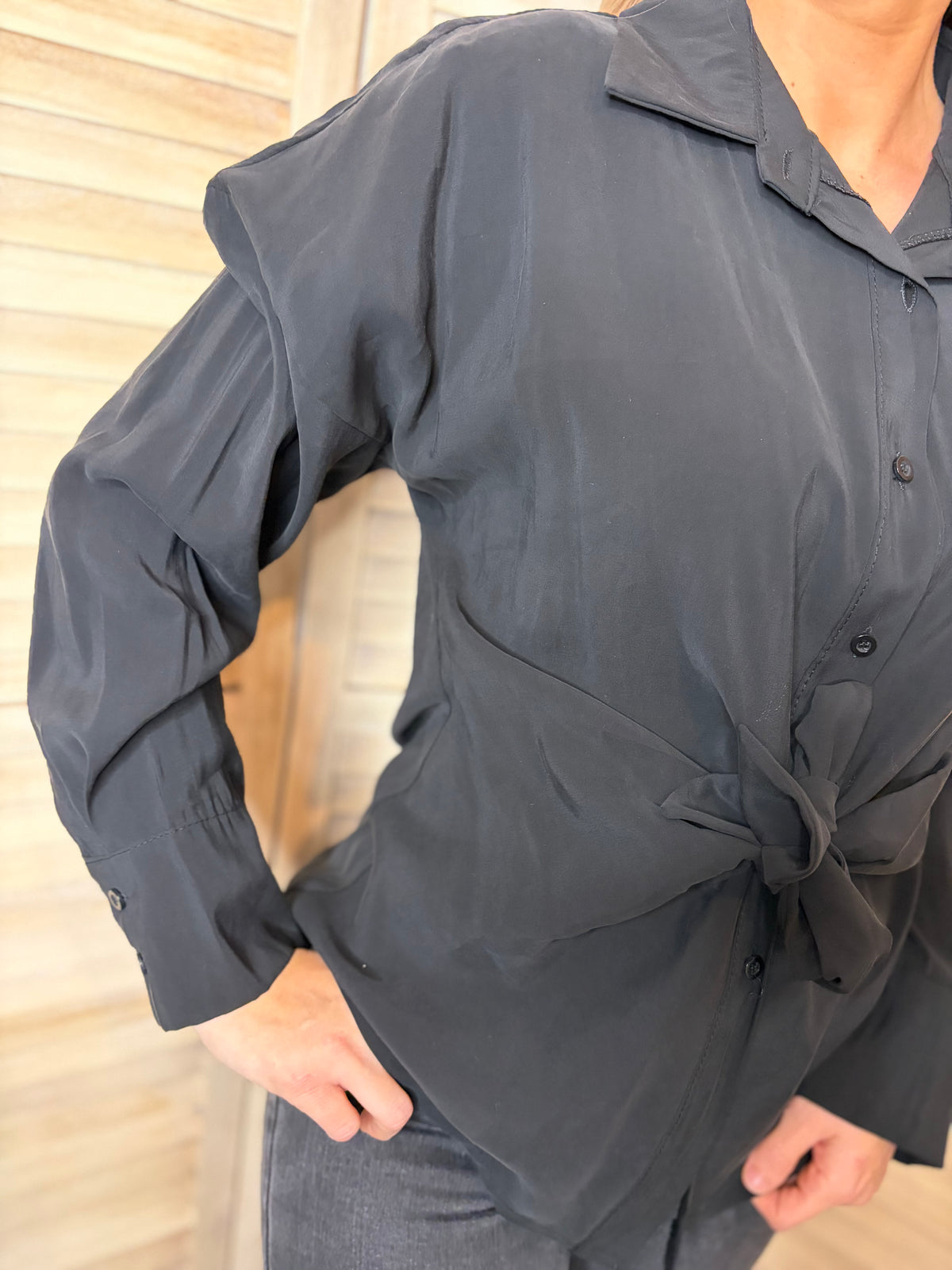 š¤Cute Black Blouse
