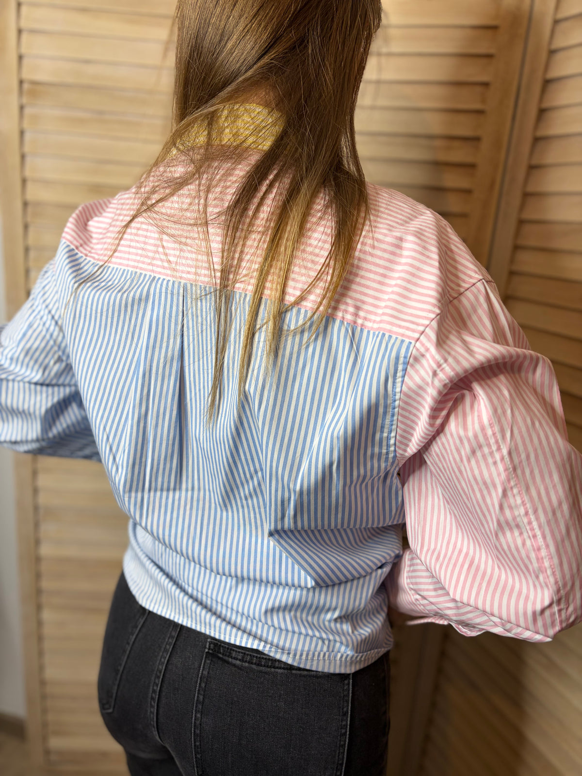 🤍Rainbow Colored Blouse