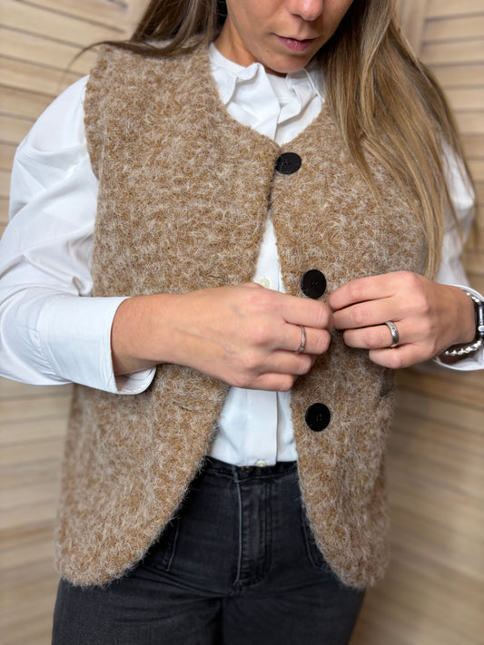 š¤Beige Gilet