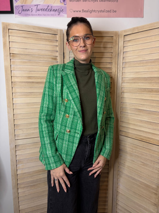 🤍 Classy Green Blazer