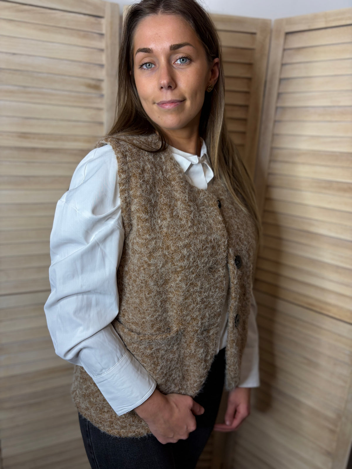 🤍Beige Gilet