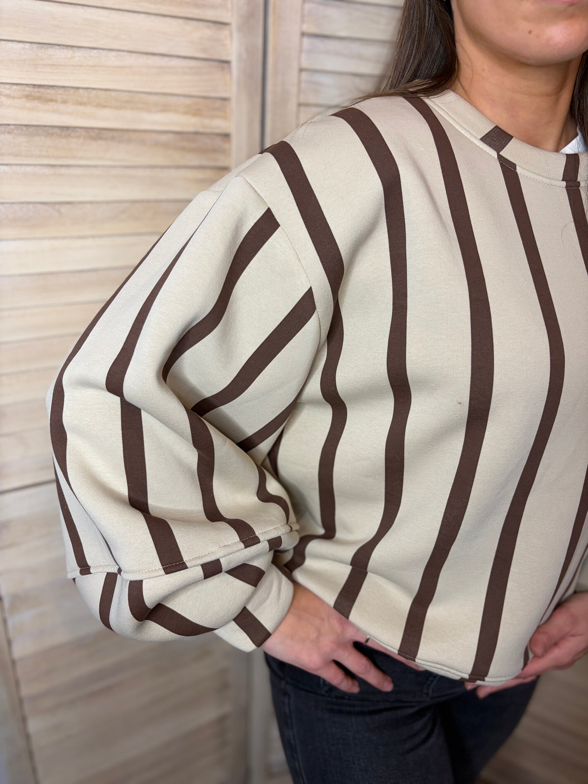 🤍Beige Sweater met Brown Stripes