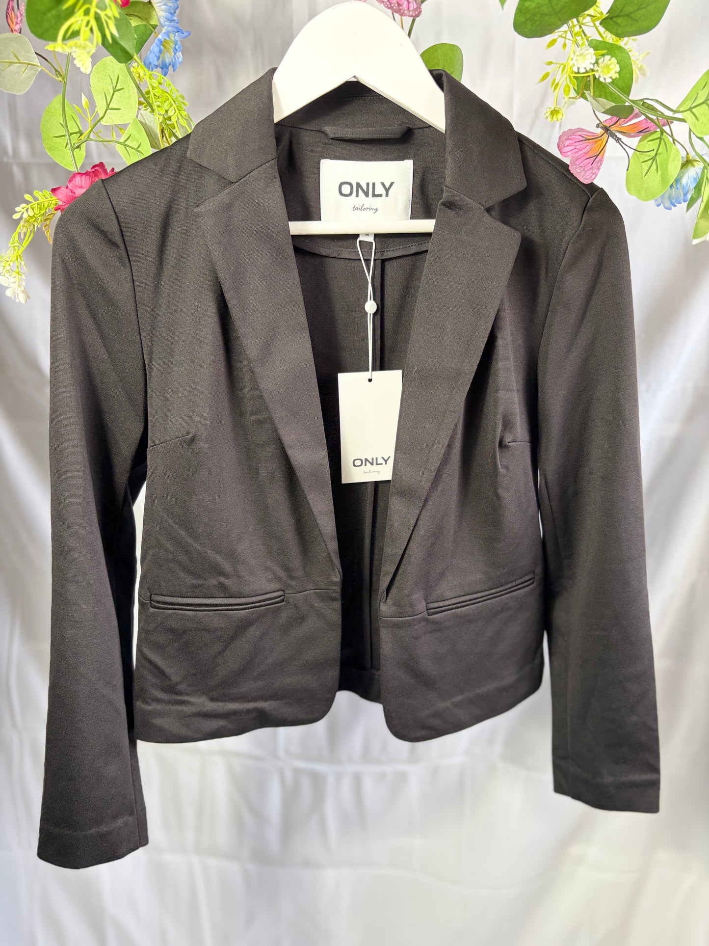🤍The Black Blazer - Only