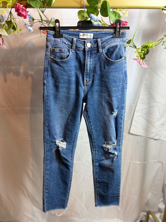 🤍Ripped Jeans - Redial