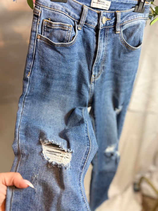 🤍Ripped Jeans - Redial
